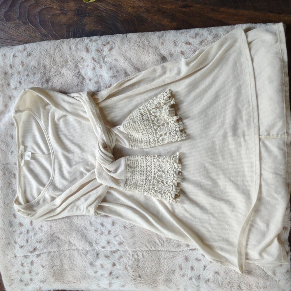 Cream Top